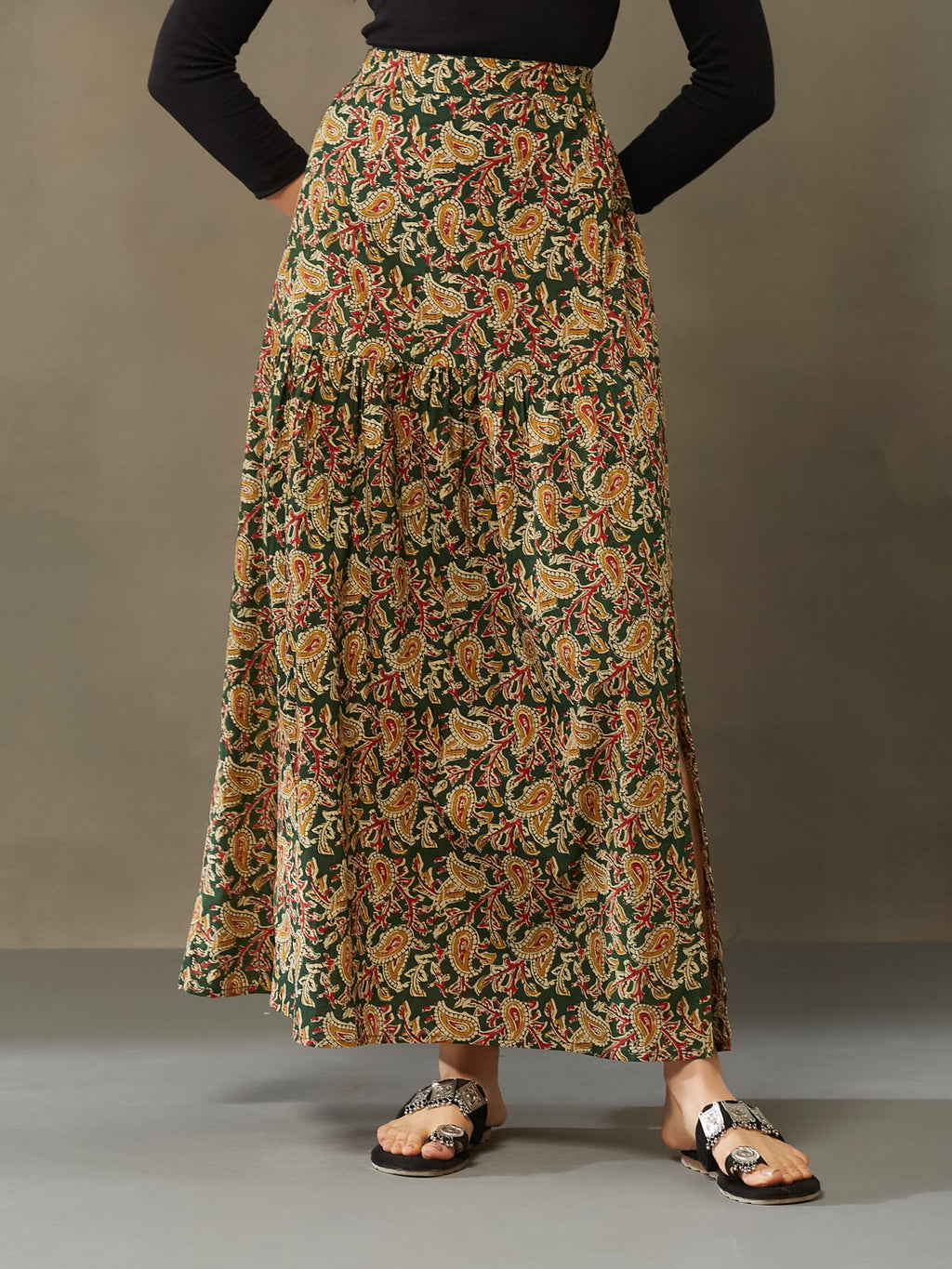 VASVI Cotton Kalamkari Printed Side Slit Skirt, Green