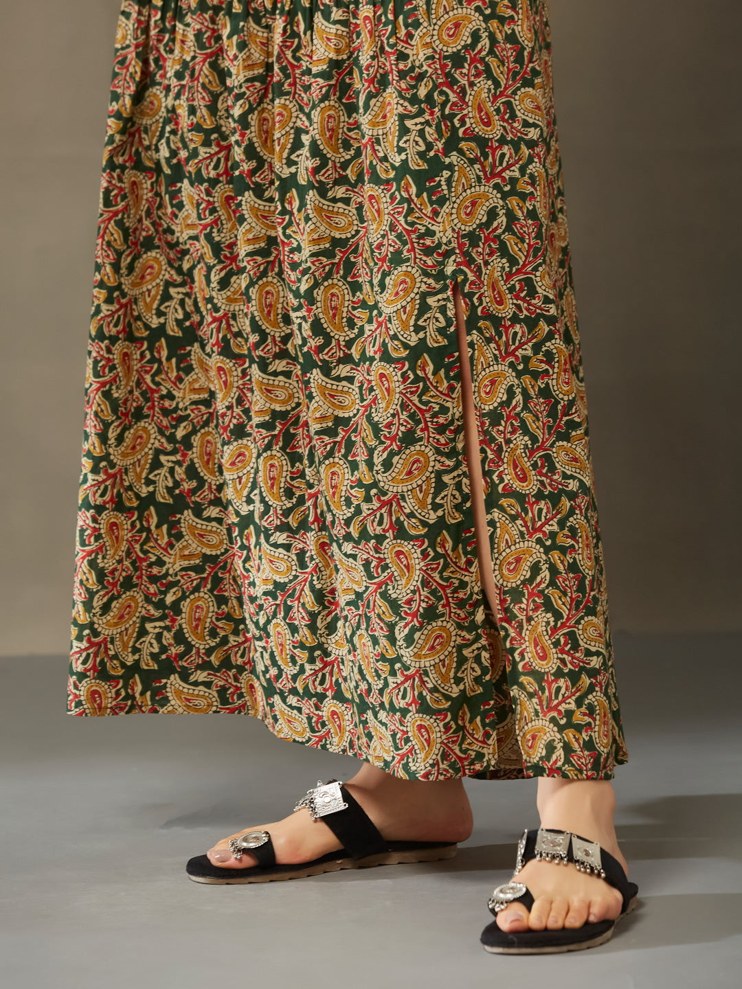 VASVI Cotton Kalamkari Printed Side Slit Skirt, Green