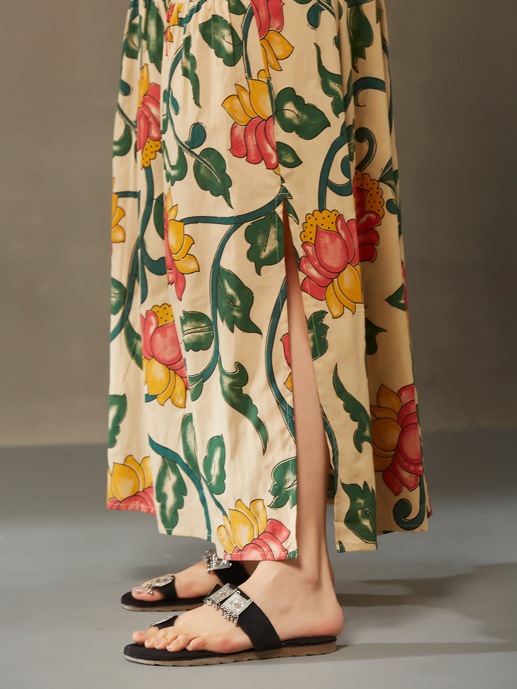VASVI Cotton Printed A-line Side Slit Skirt, Dark Green