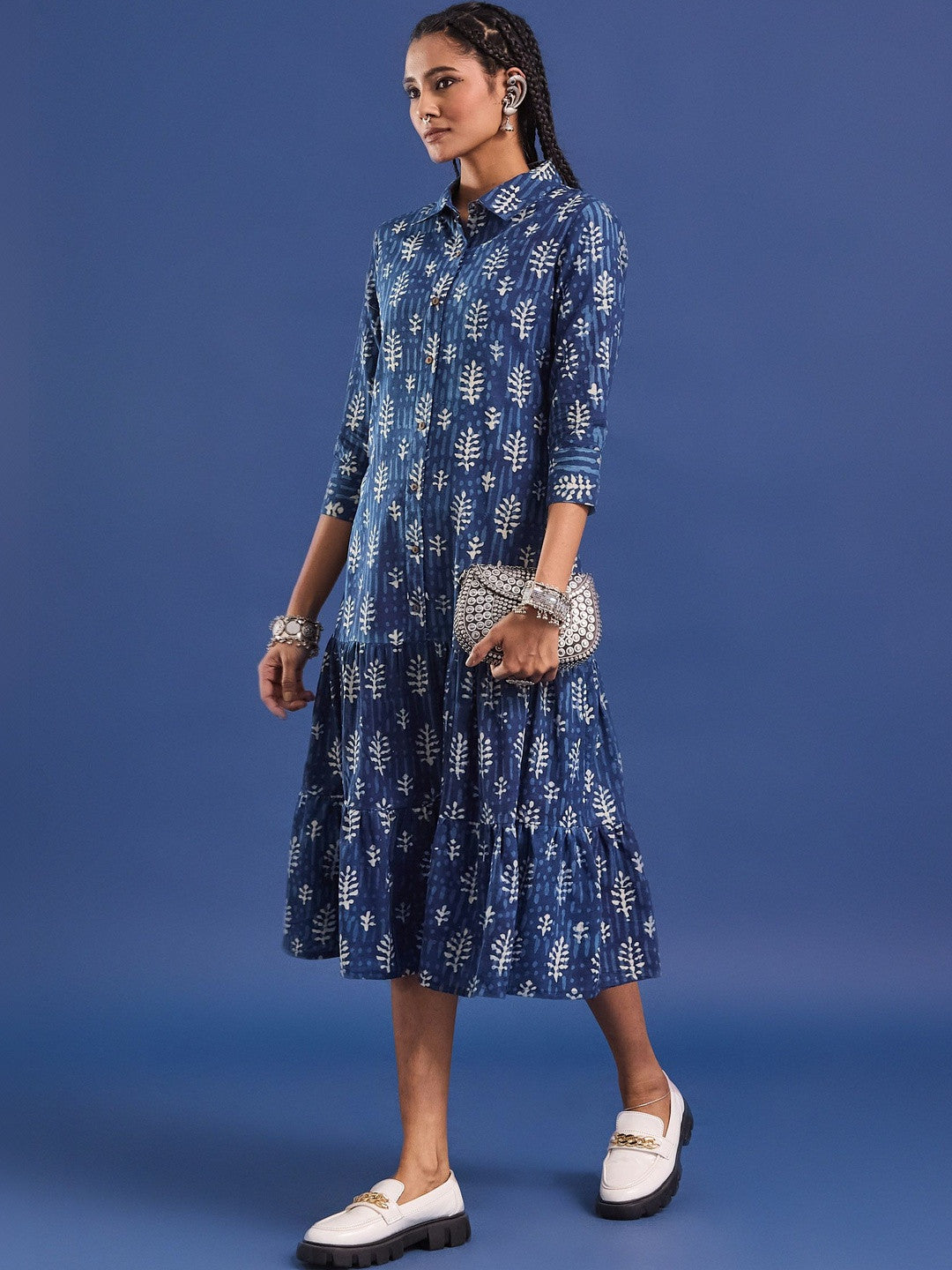 VASVI Women Indigo Printed Pure Cotton Fit & Flared Dress
