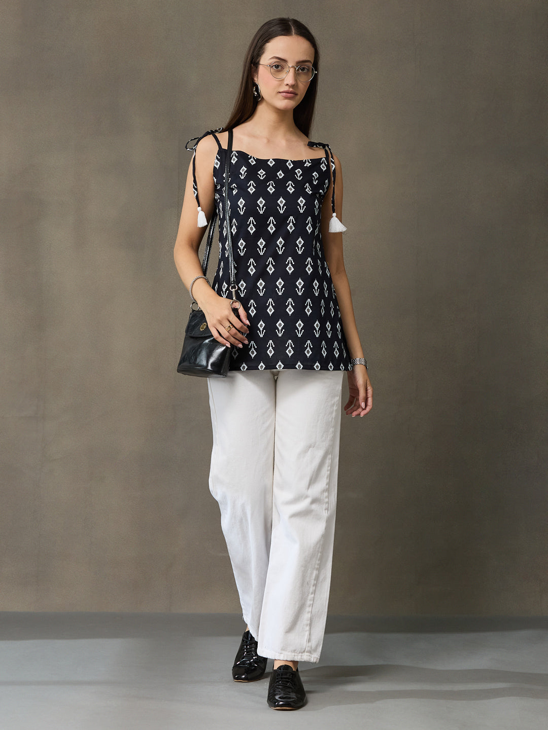 VASVI Women Cotton Printed Top, Black