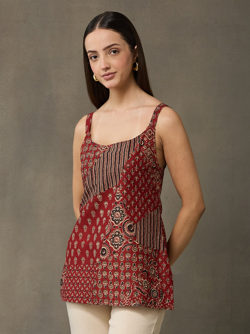 VASVI Women Cotton Block Printed Top, Maroon