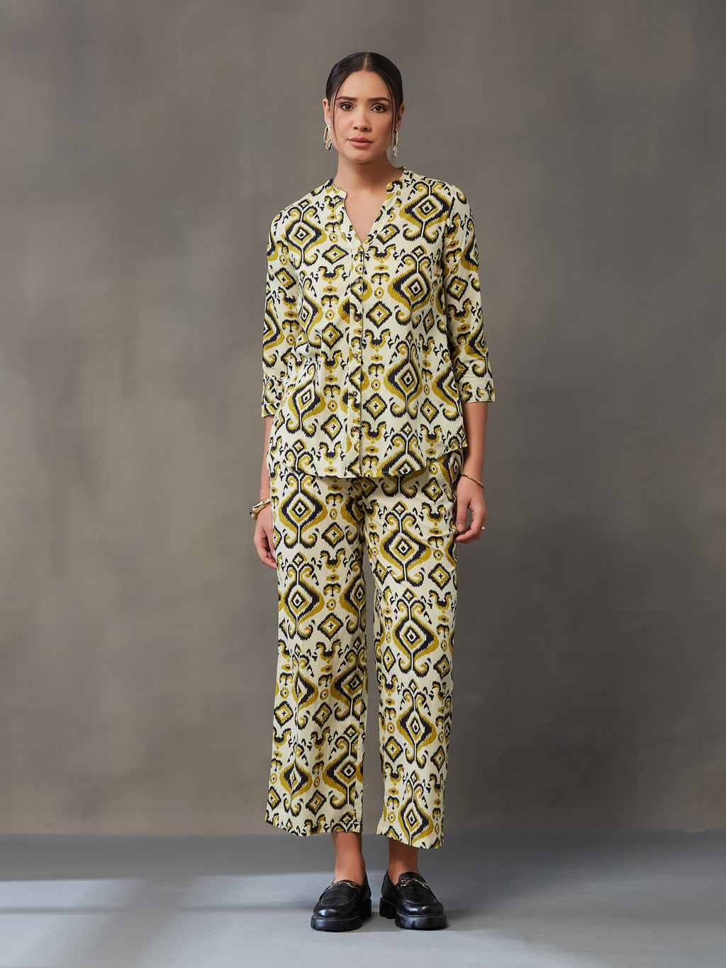 VASVI Women Cotton Printed Co-ords Set, Olive Green
