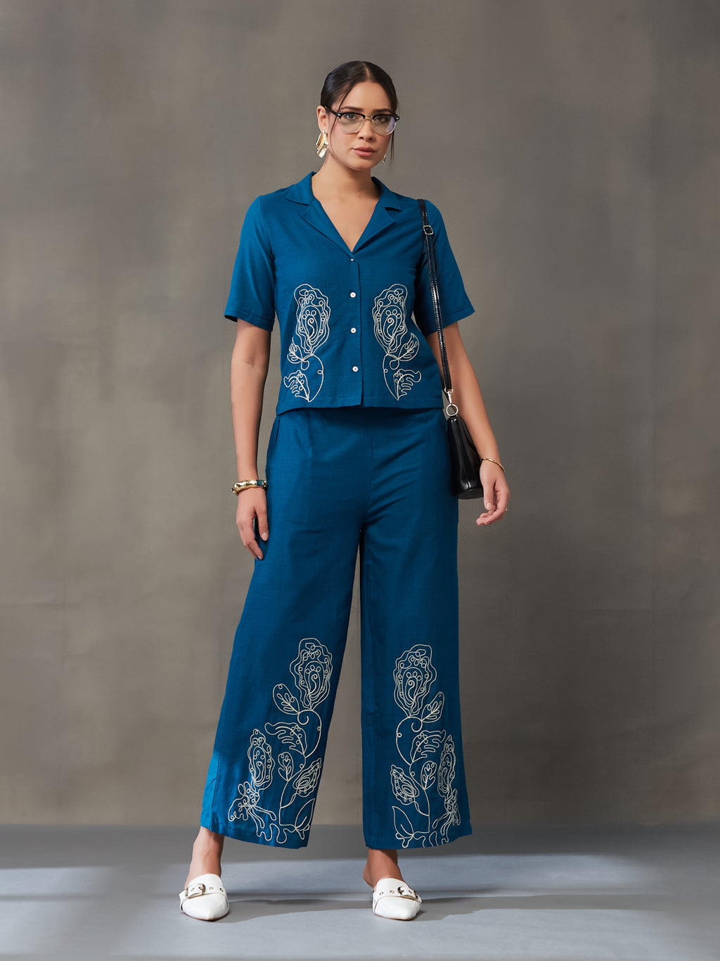 VASVI Women Cotton Embroidered Co-ords Set, Teal
