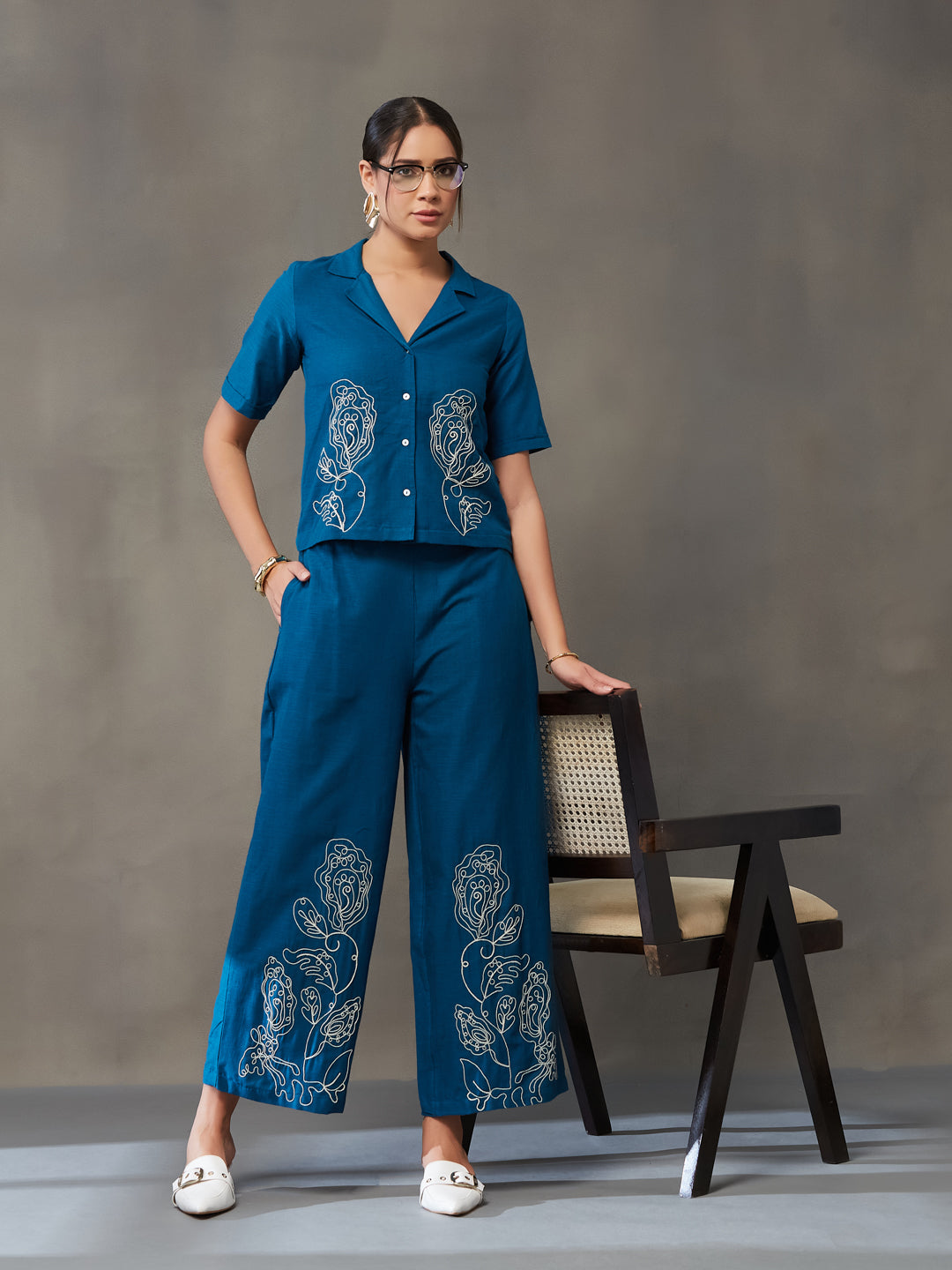VASVI Women Cotton Embroidered Co-ords Set, Teal