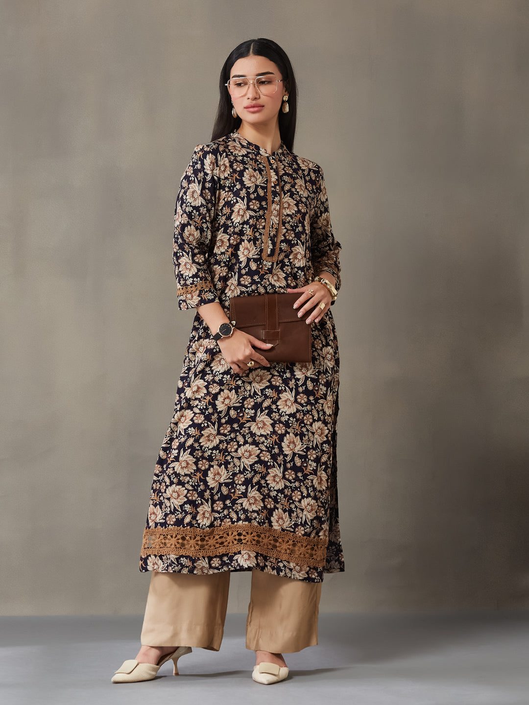 VASVI Women Rayon Floral Printed Straight Kurta, Blue
