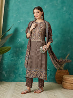 VASVI Muslin Printed Adda Work Straight Kurta Pant with Dupatta, Brown