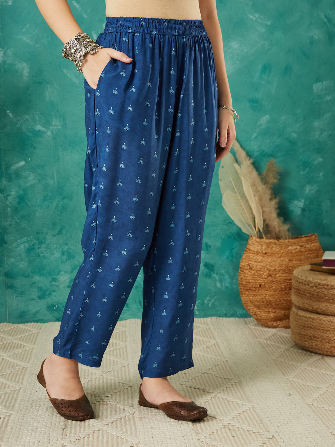 VASVI Women Muslin Printed Adda Work Kurta Set with Dupatta, Blue
