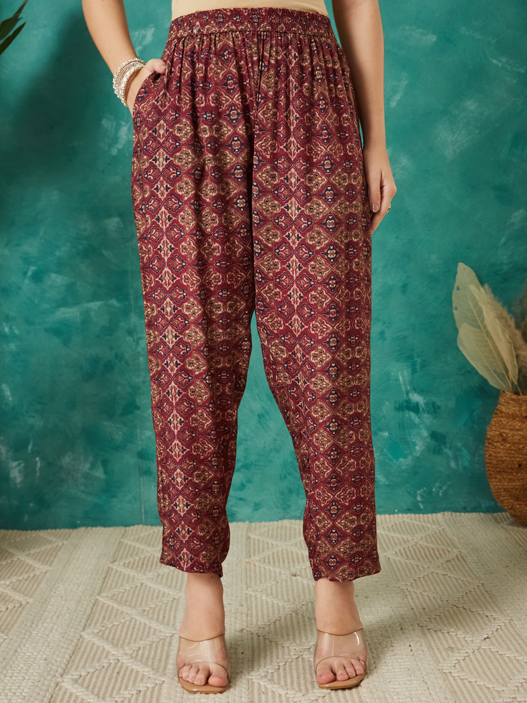 VASVI Women Muslin Printed Adda Work Kurta Set with Dupatta, Maroon