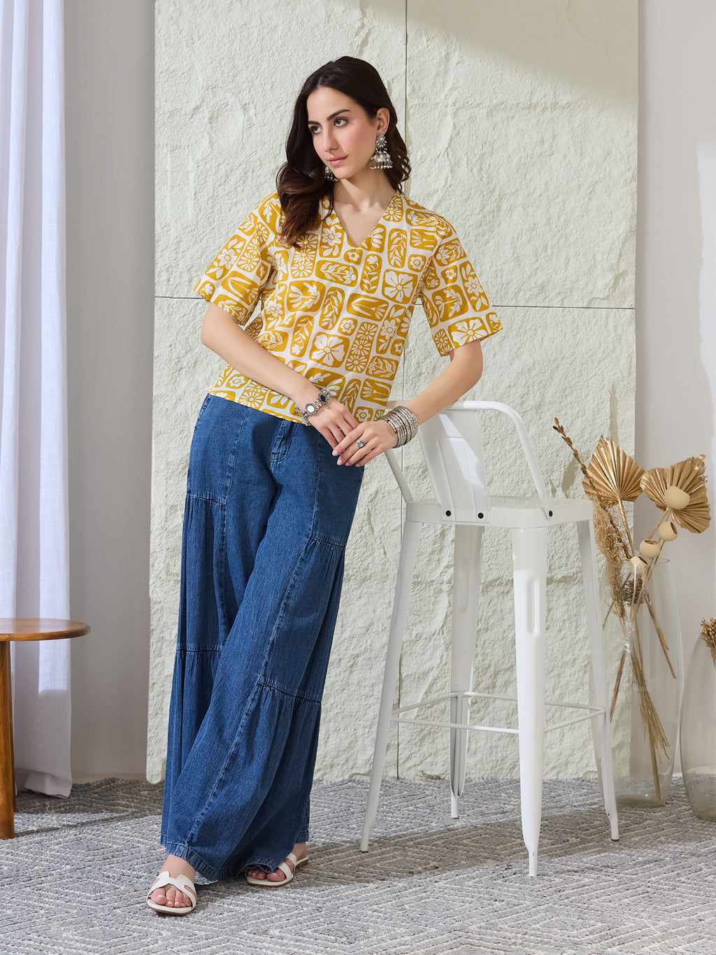 VASVI Women Rayon Printed Crop Top, Yellow