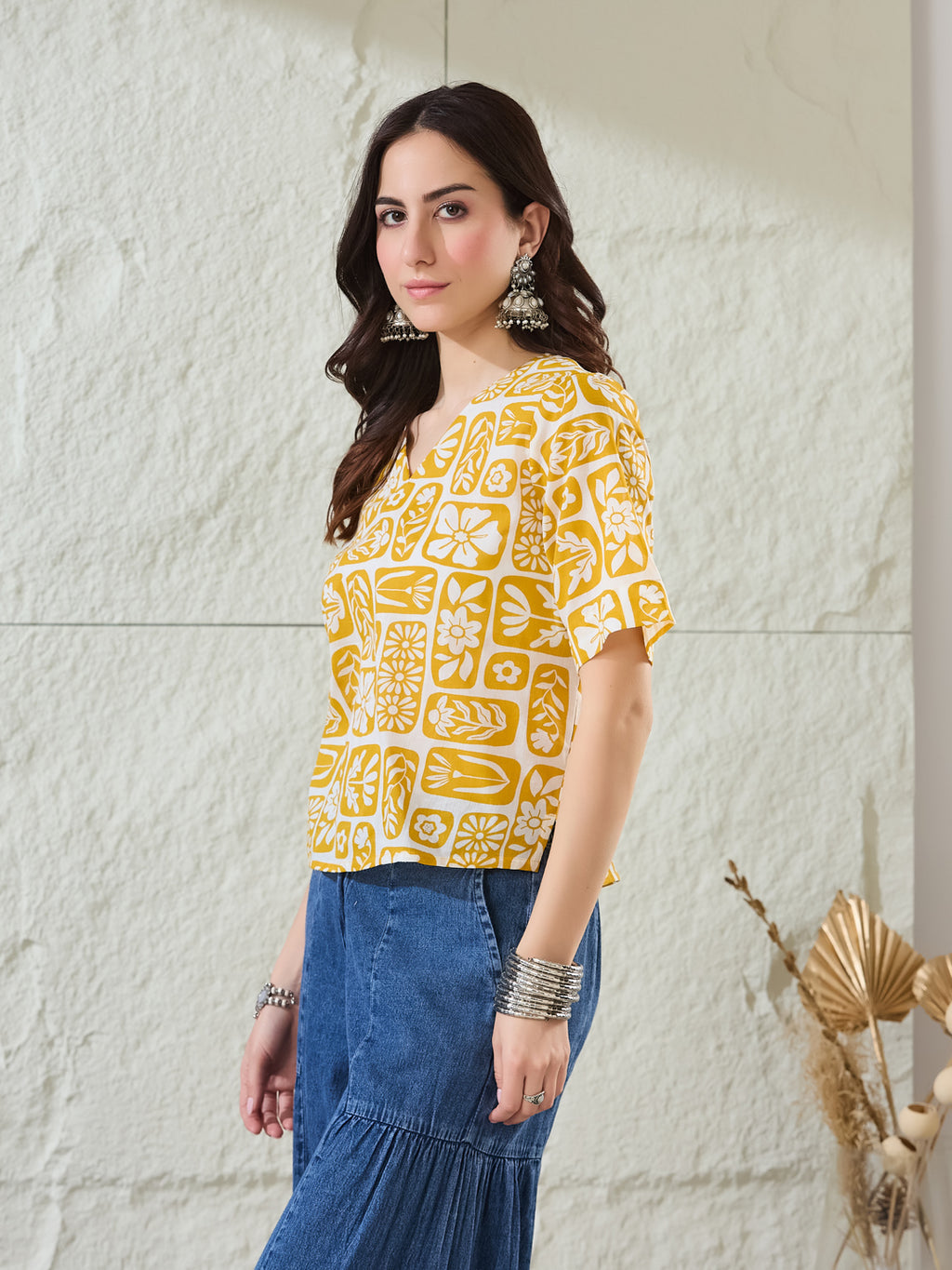 VASVI Women Rayon Printed Crop Top, Yellow