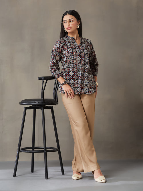 VASVI Women Cotton Block Printed Top, Black