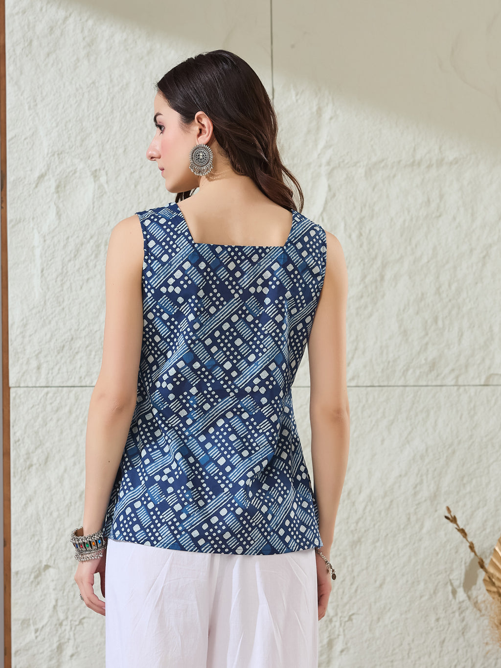 VASVI Women Cotton Printed Sleeveless Top, Blue