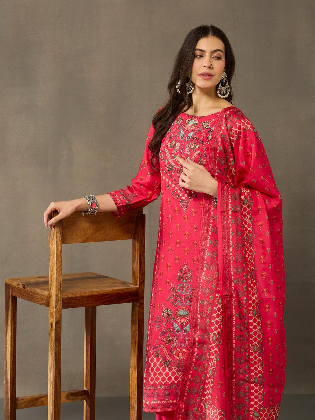 VASVI Viscose Adda Work Printed Kurta Pant with Dupatta, Red
