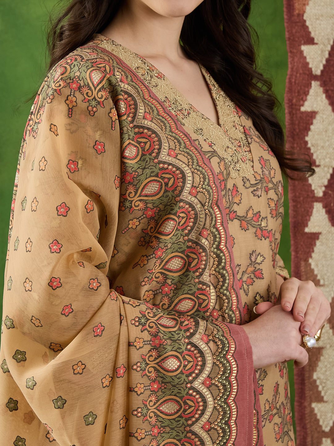 VASVI Women Chanderi Embroidered Kurta Set with Dupatta, Beige