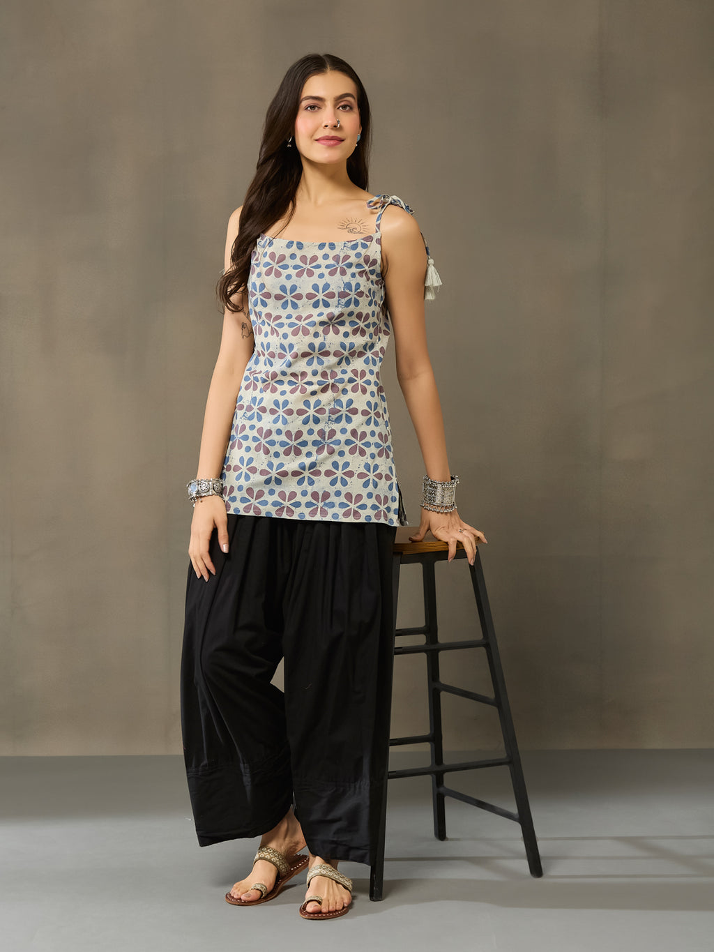 VASVI Cotton Floral Printed Top, Grey