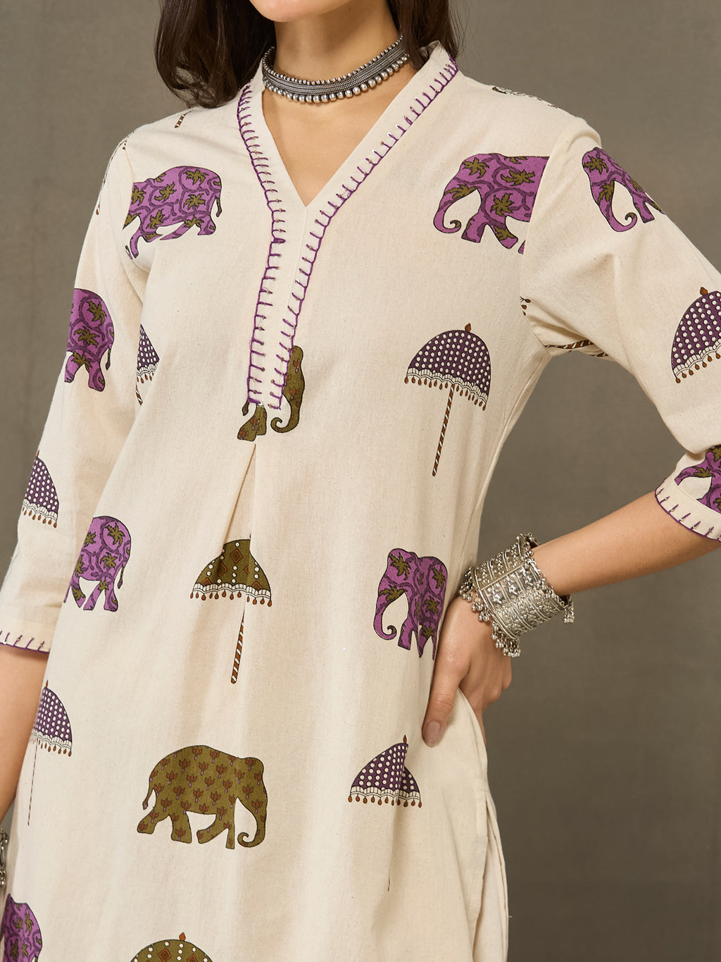 VASVI Cotton Animal Printed A-line Kurta with Pant, Purple