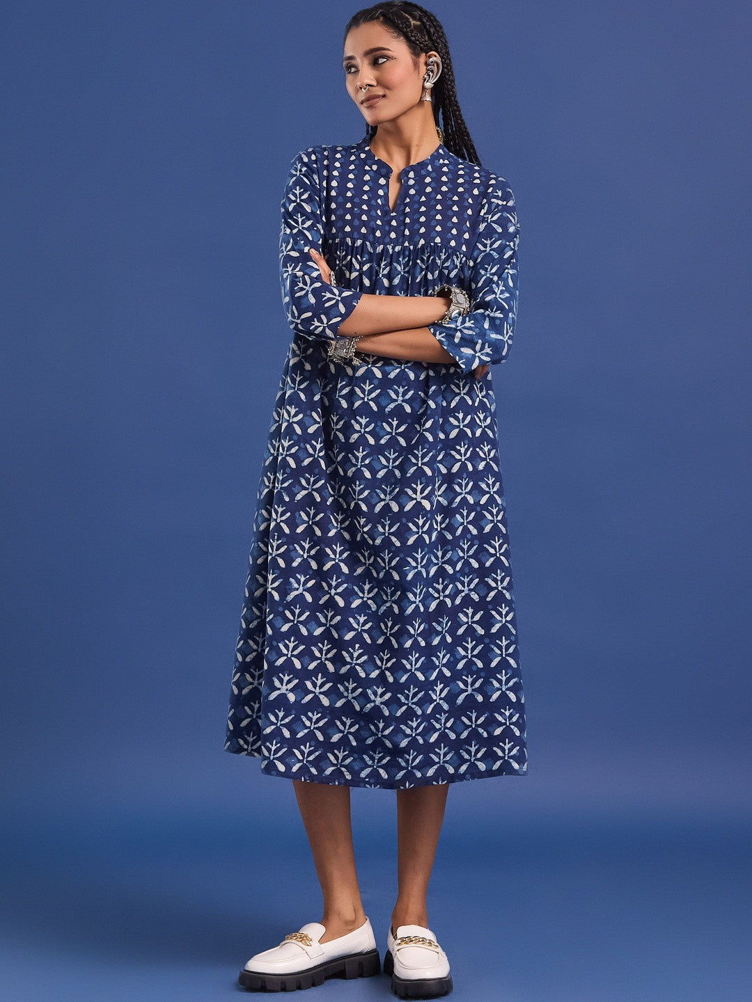 VASVI Women Indigo Printed Pure Cotton Fit & Flared Dress