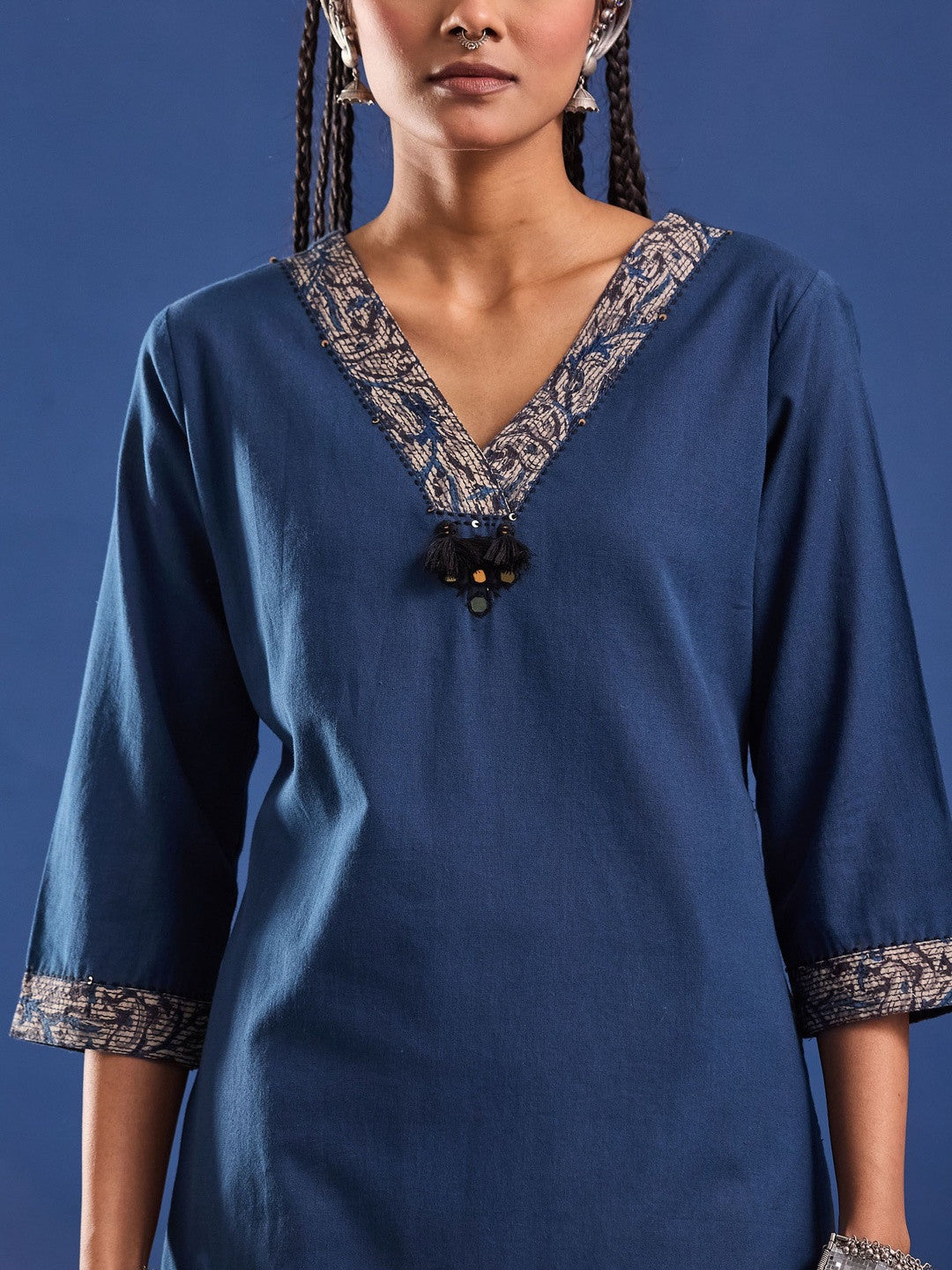 VASVI Women Pure Cotton Straight Kurta With Trousers