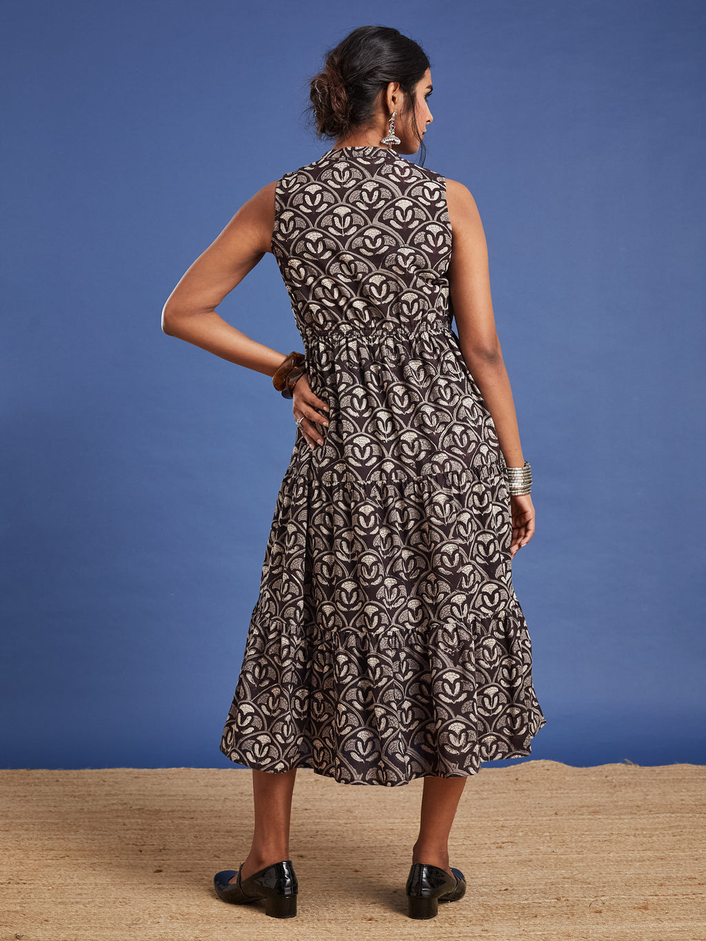 VASVI Women Cotton Bagru Printed Flared Dress, Black