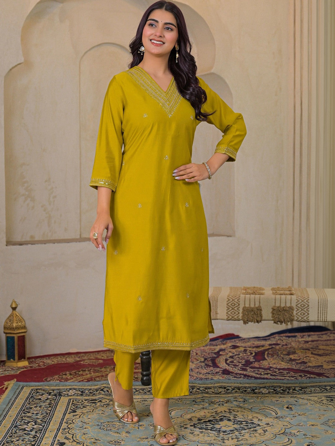 VASVI Women Ethnic Motifs Embroidered Thread Work Chanderi Silk Kurta with Trousers & With Dupatta
