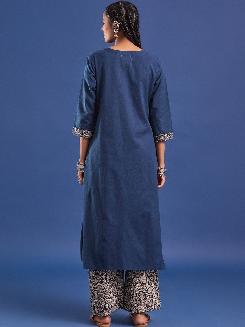 VASVI Women Pure Cotton Straight Kurta With Trousers