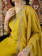 VASVI Women Ethnic Motifs Embroidered Thread Work Chanderi Silk Kurta with Trousers & With Dupatta