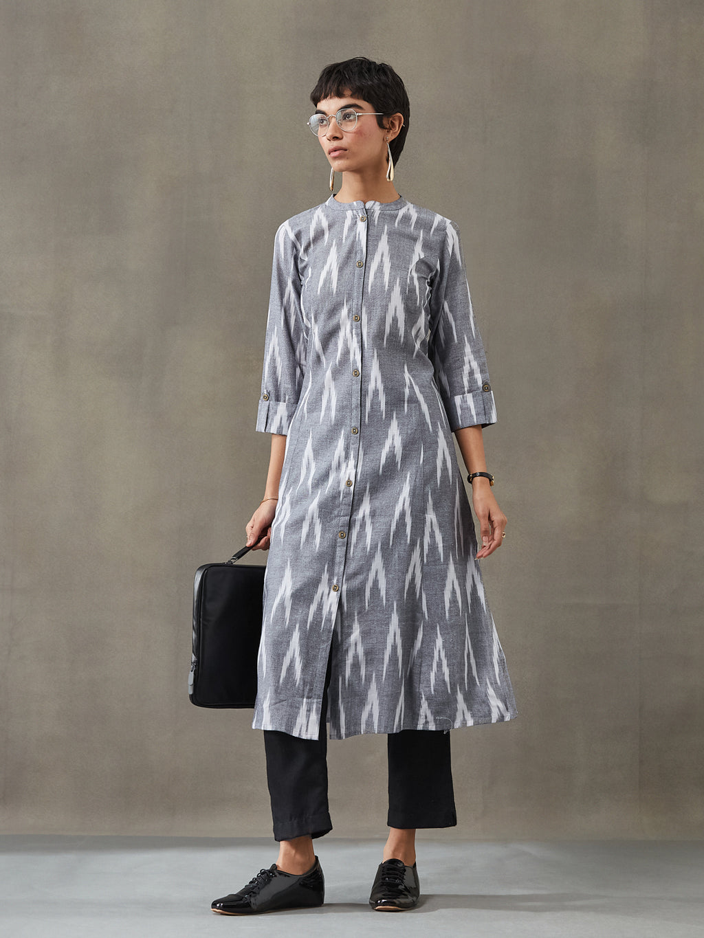 VASVI Women Cotton Ikat Printed A-line Kurta, Grey