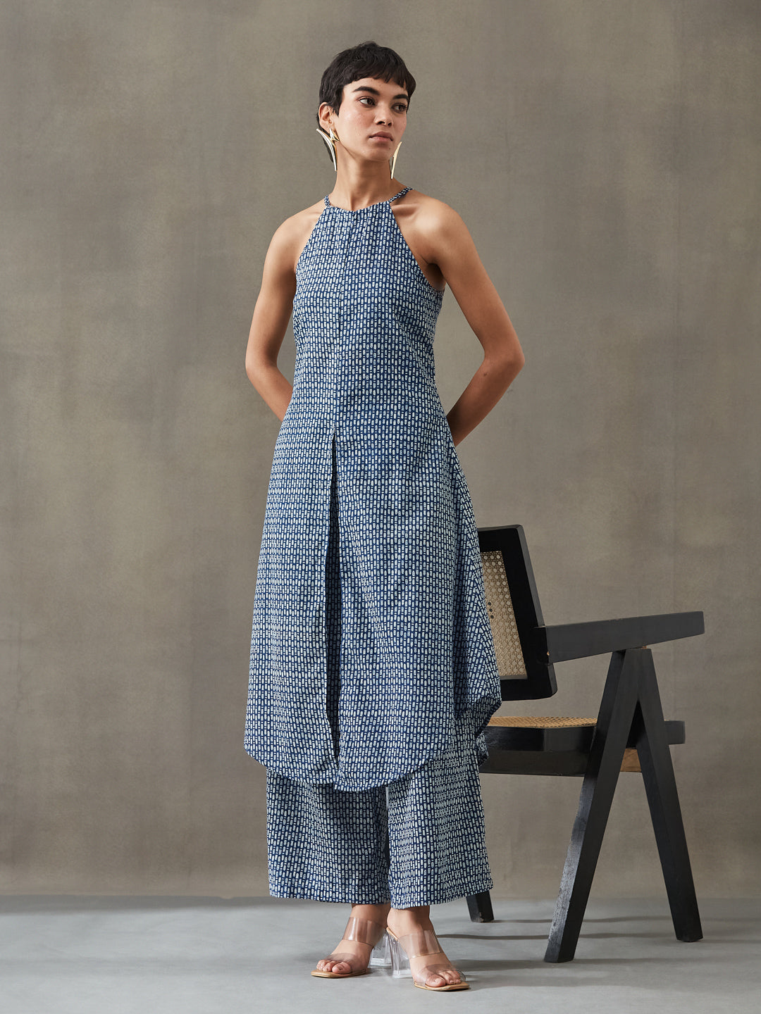 VASVI Women Cotton Abstract Printed Co-ords Set, Indigo