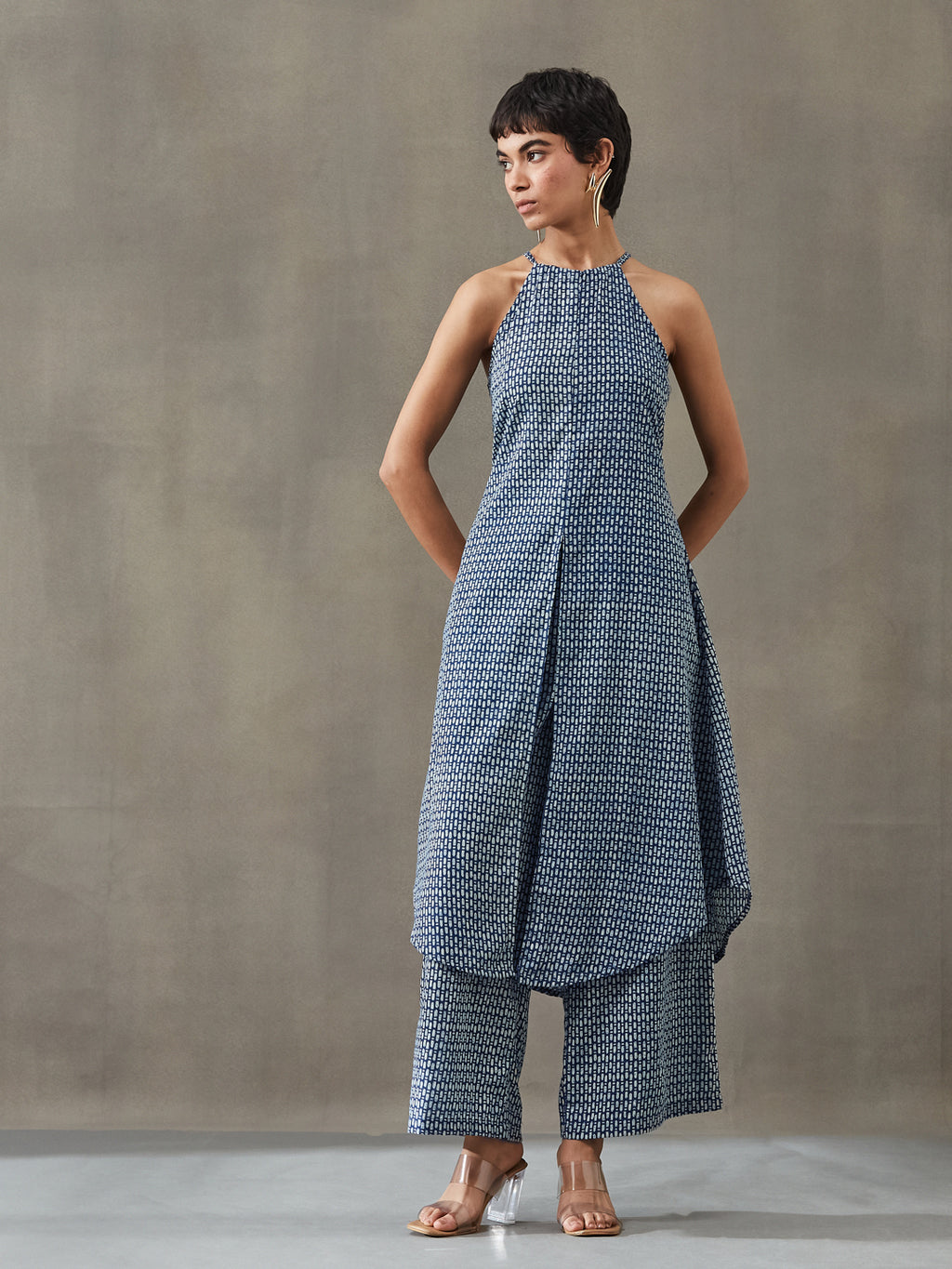 VASVI Women Cotton Abstract Printed Co-ords Set, Indigo