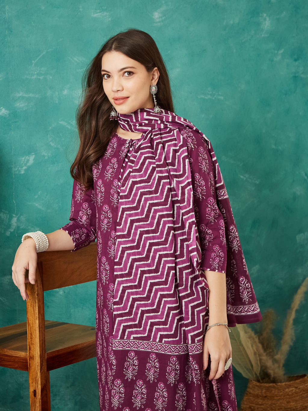 VASVI Cotton Floral Printed Kurta Pant with Dupatta, Purple