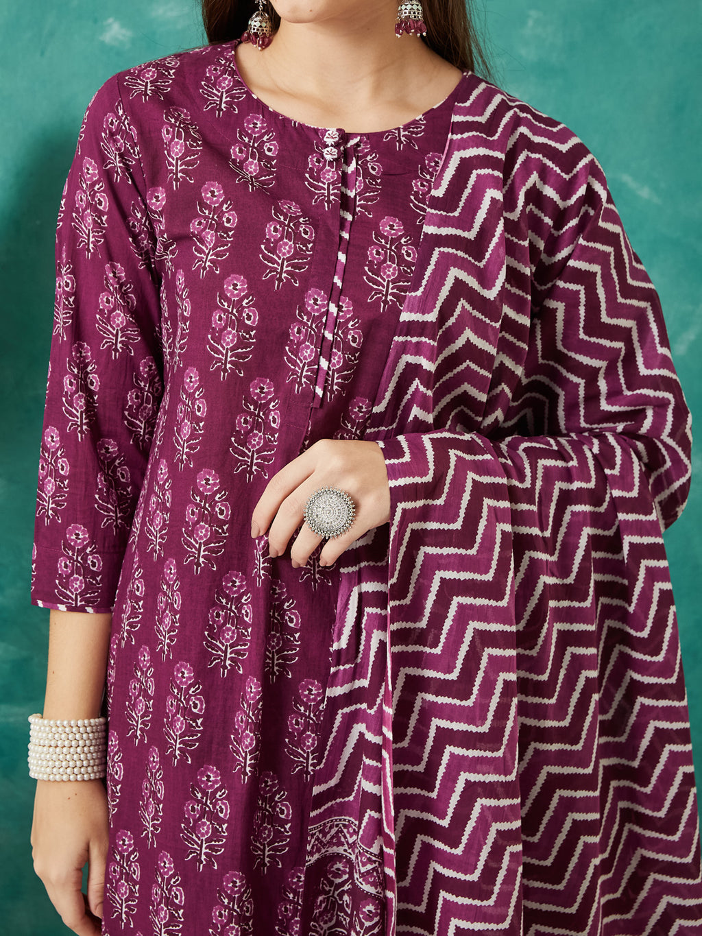 VASVI Cotton Floral Printed Kurta Pant with Dupatta, Purple
