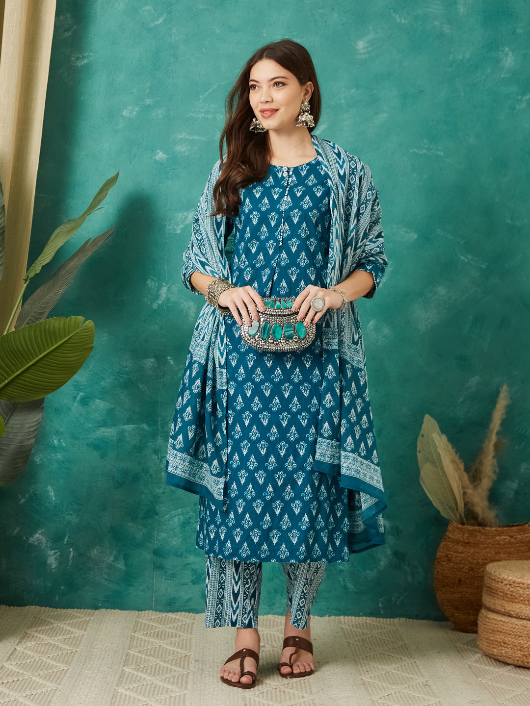 VASVI Cotton Floral Printed Kurta Pant with Dupatta, Teal Blue