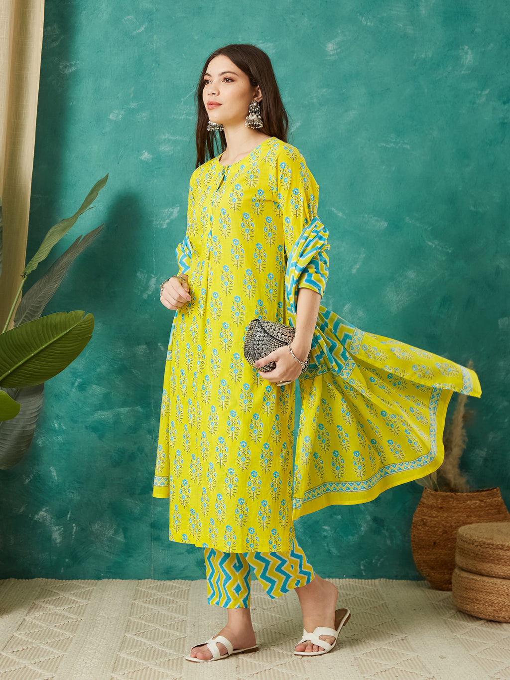 VASVI Cotton Floral Printed Kurta Pant with Dupatta, Yellow