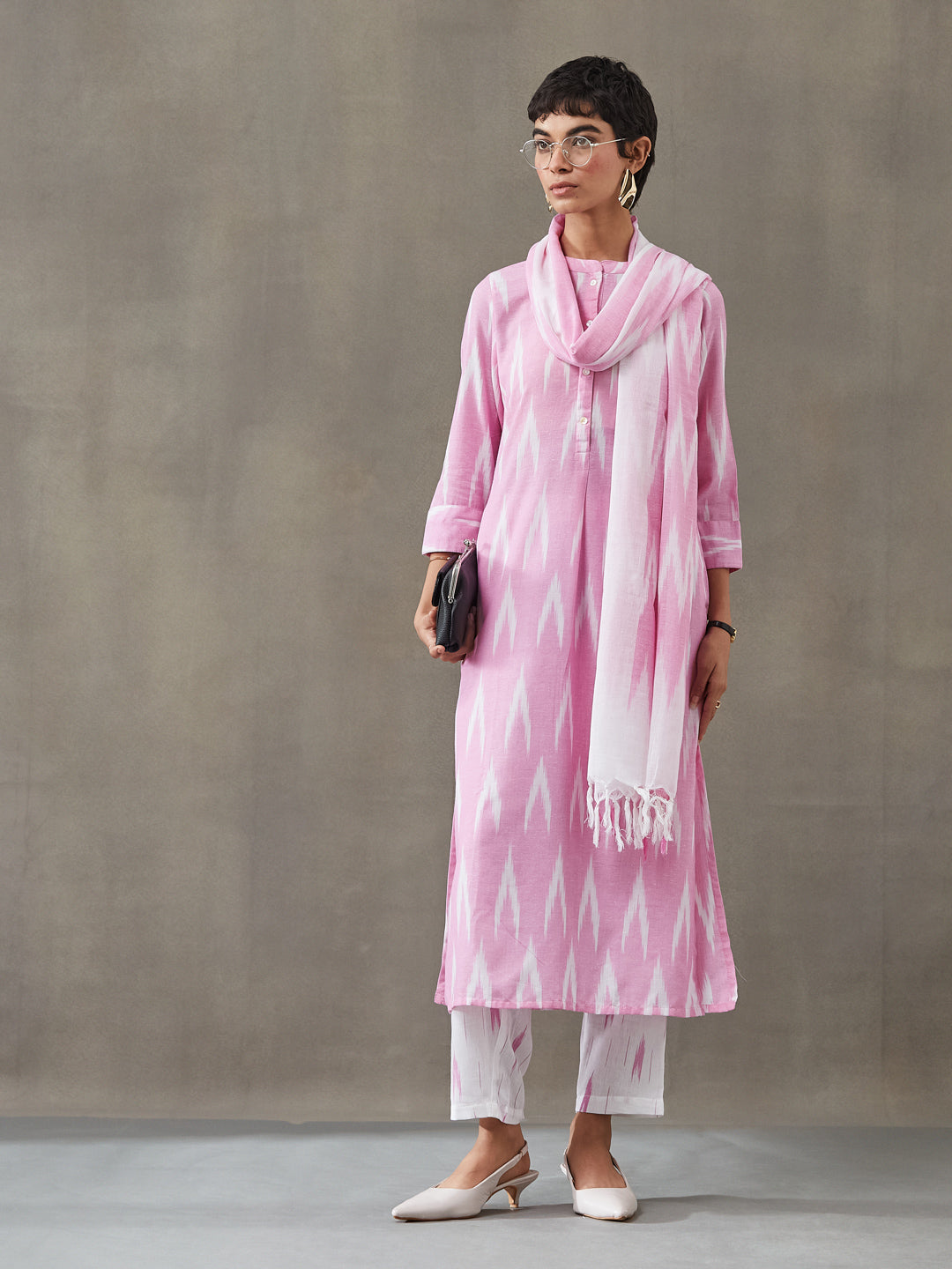 VASVI Women Cotton Ikat Printed Kurta Set with Dupatta, Pink
