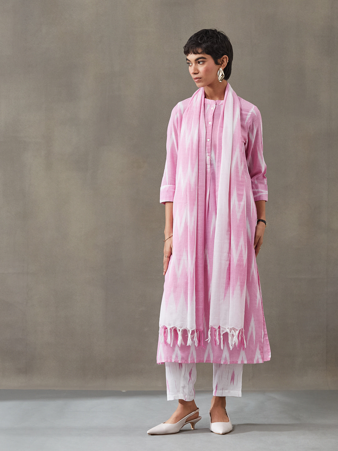 VASVI Women Cotton Ikat Printed Kurta Set with Dupatta, Pink