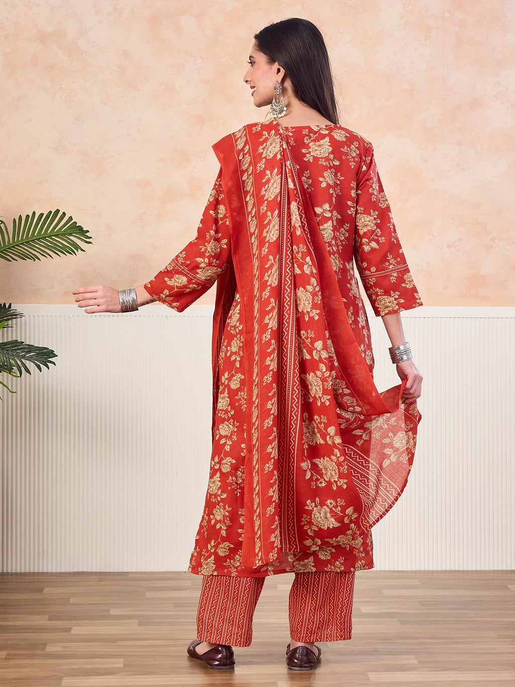 VASVI Cotton Floral Printed Straight Kurta Pant with Dupatta, Orange