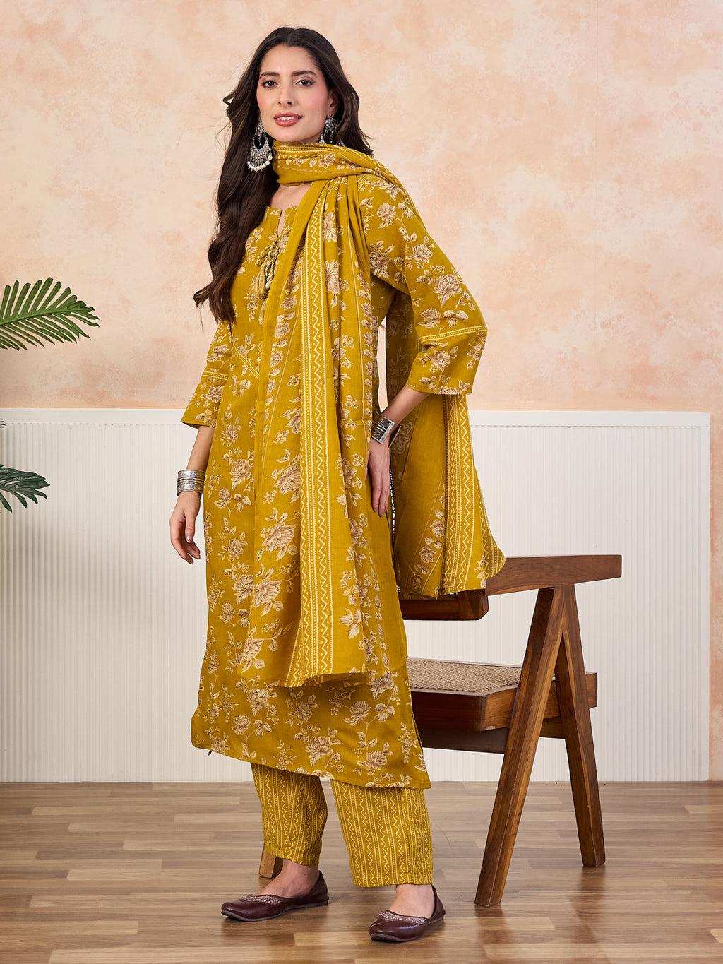 VASVI Cotton Floral Printed Straight Kurta Pant with Dupatta, Olive
