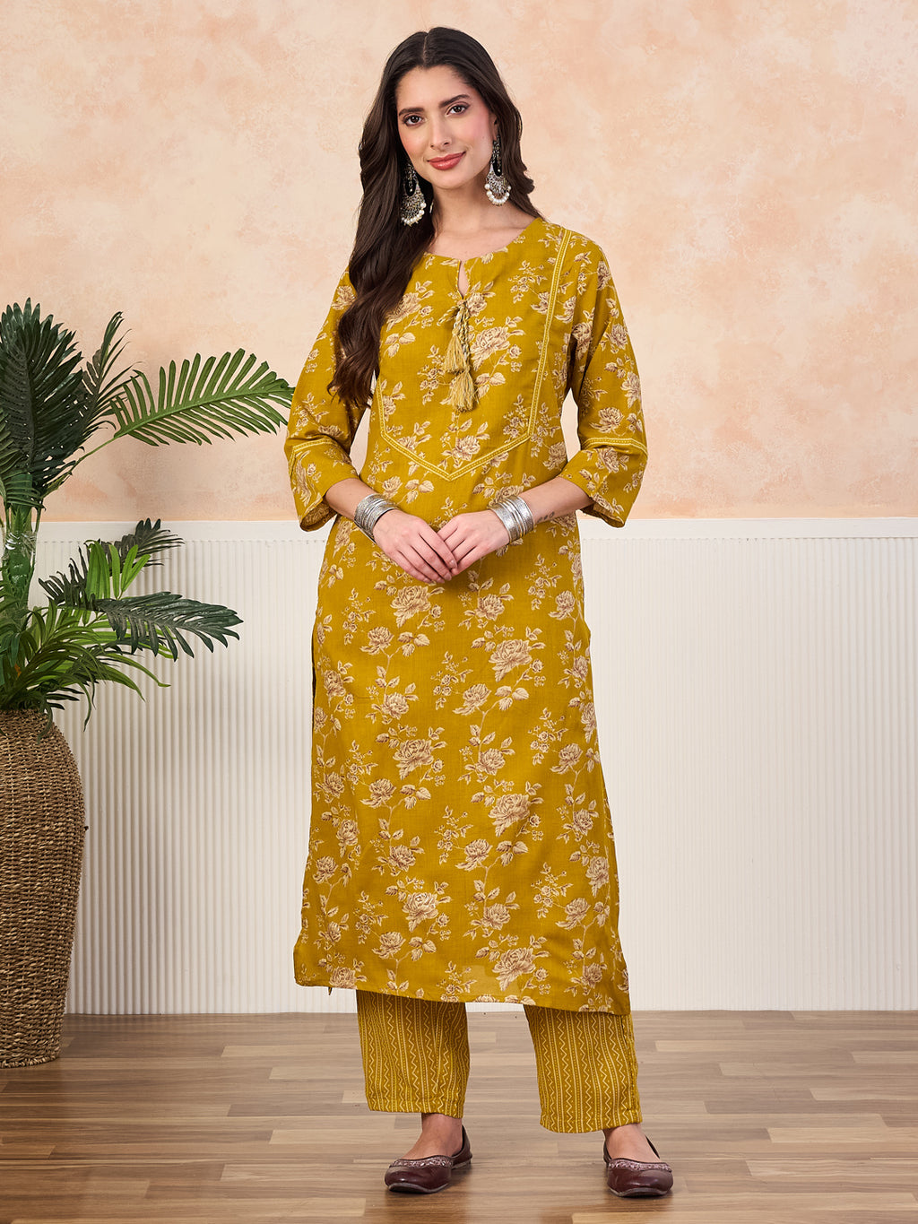 VASVI Cotton Floral Printed Straight Kurta Pant with Dupatta, Olive