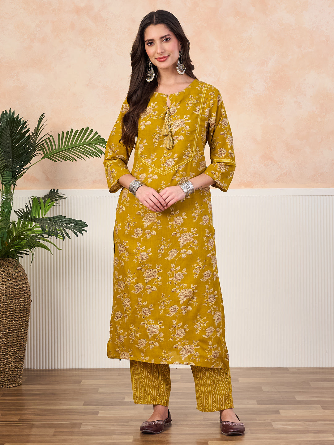 VASVI Cotton Floral Printed Straight Kurta Pant with Dupatta, Olive
