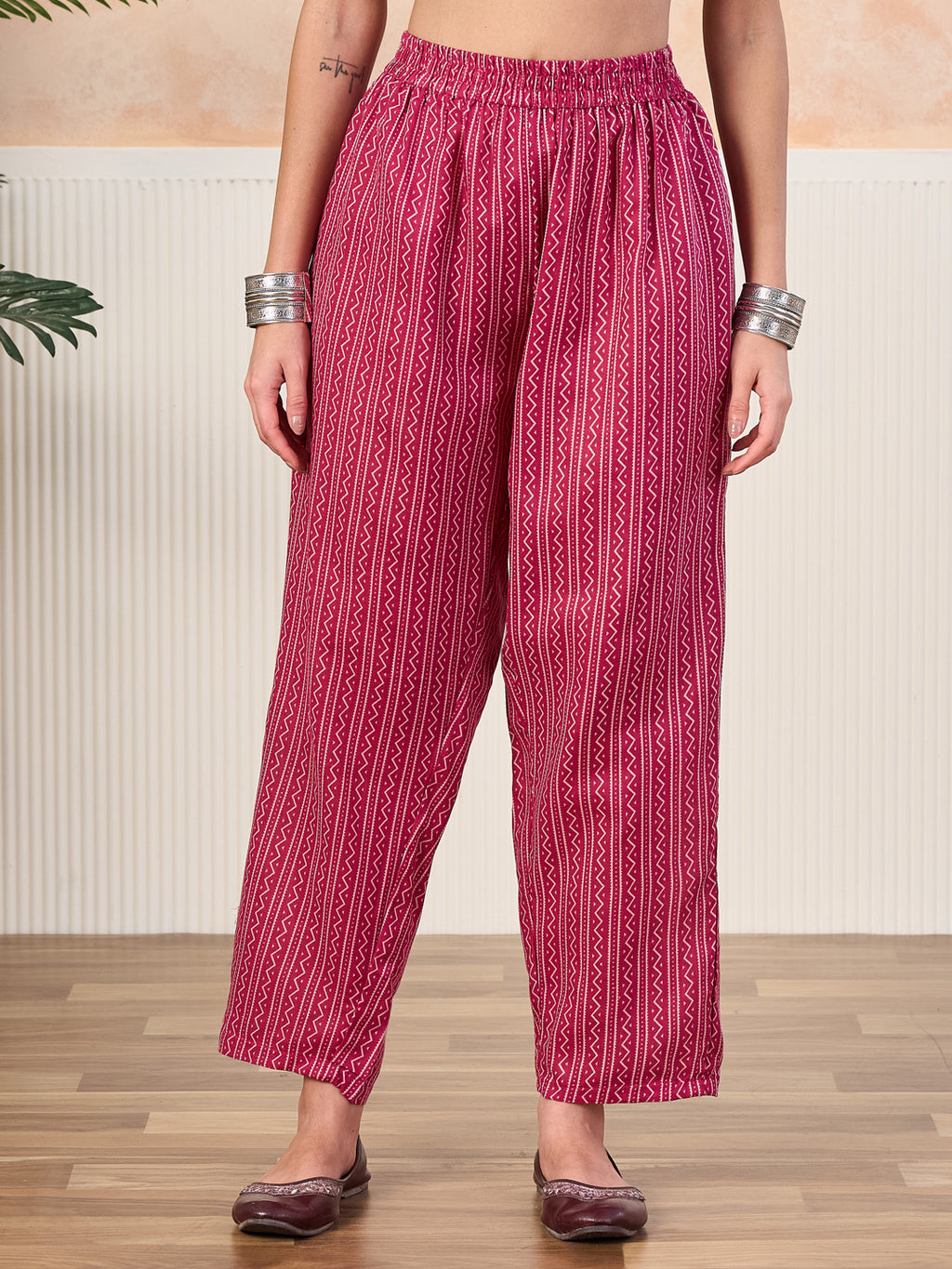 VASVI Cotton Floral Printed Straight Kurta Pant with Dupatta, Pink