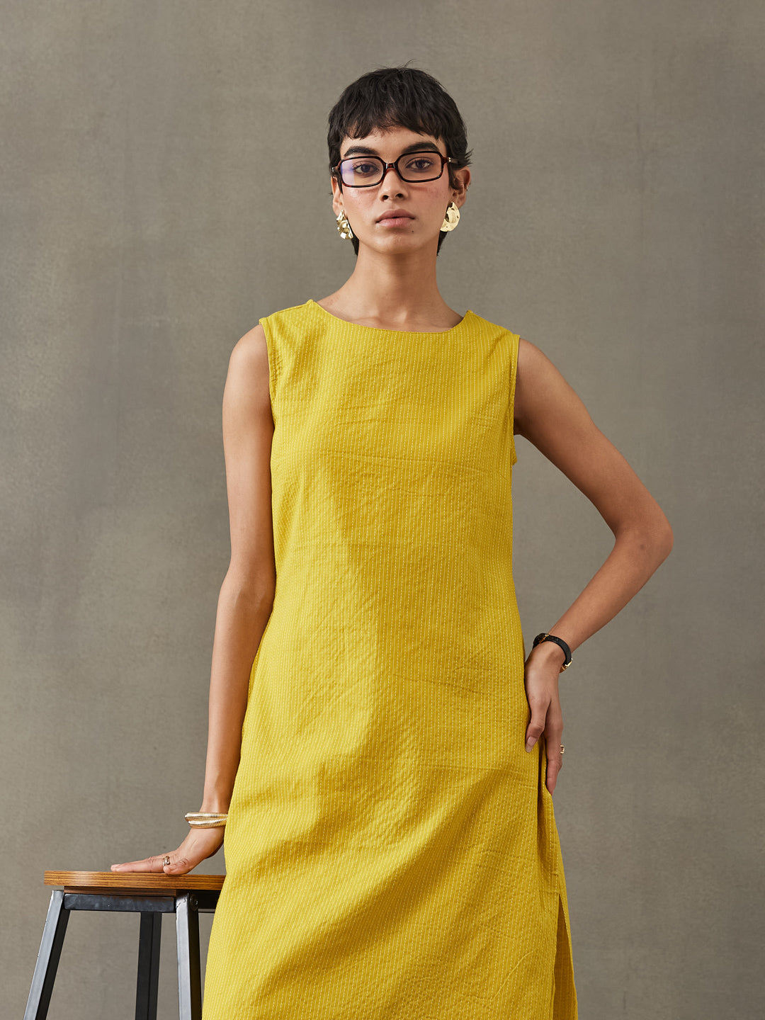 VASVI Women Cotton Solid Thread Work Straight Kurta, Mustard