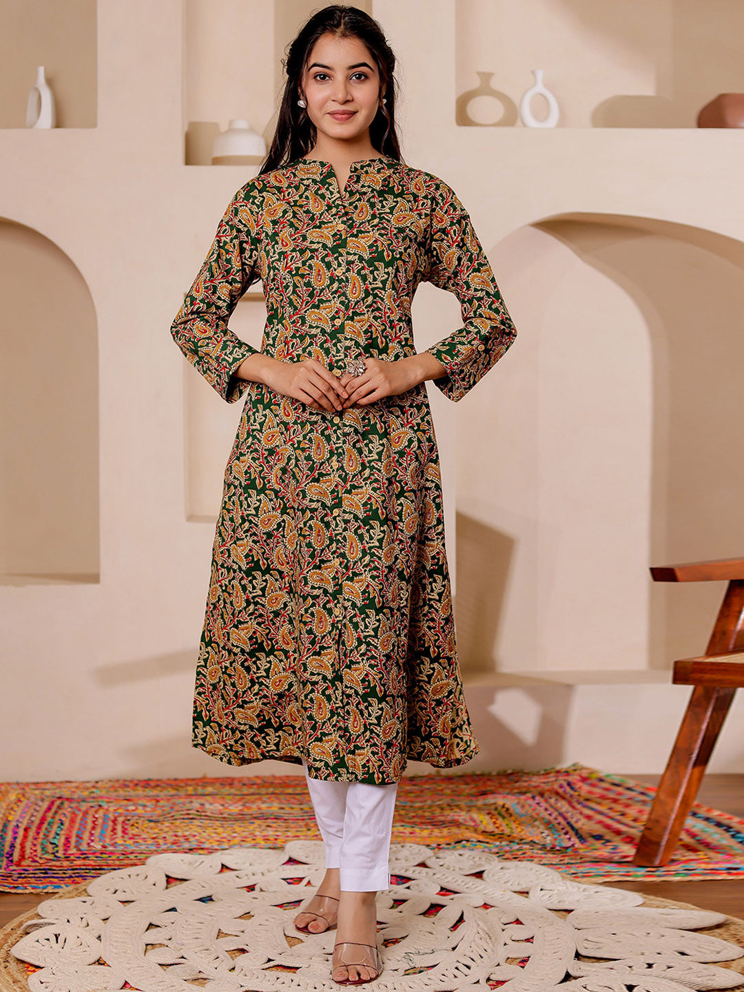 VASVI Women Cotton Kalamkari Printed Straight Kurta, Green