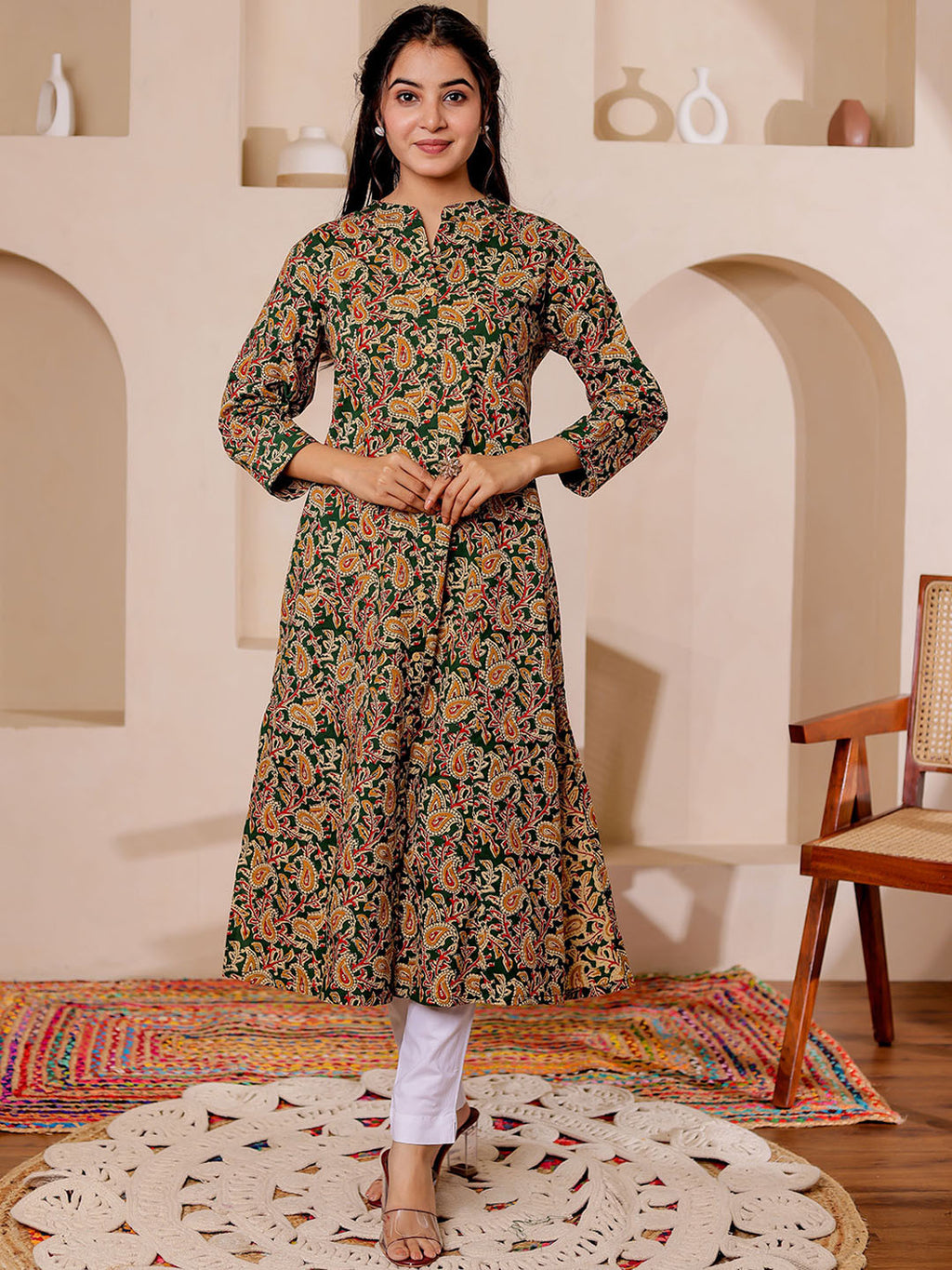 VASVI Women Cotton Kalamkari Printed Straight Kurta, Green