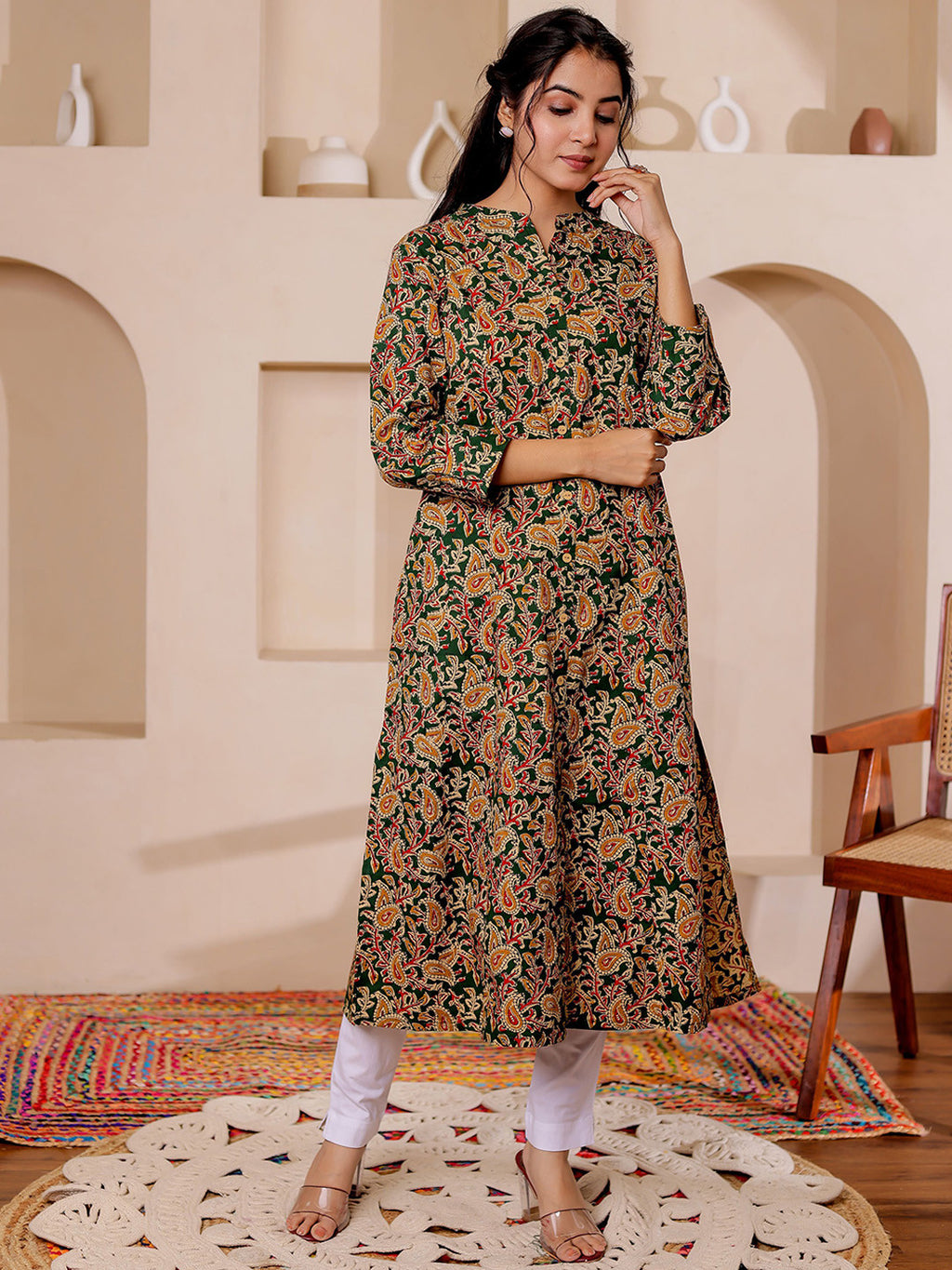 VASVI Women Cotton Kalamkari Printed Straight Kurta, Green