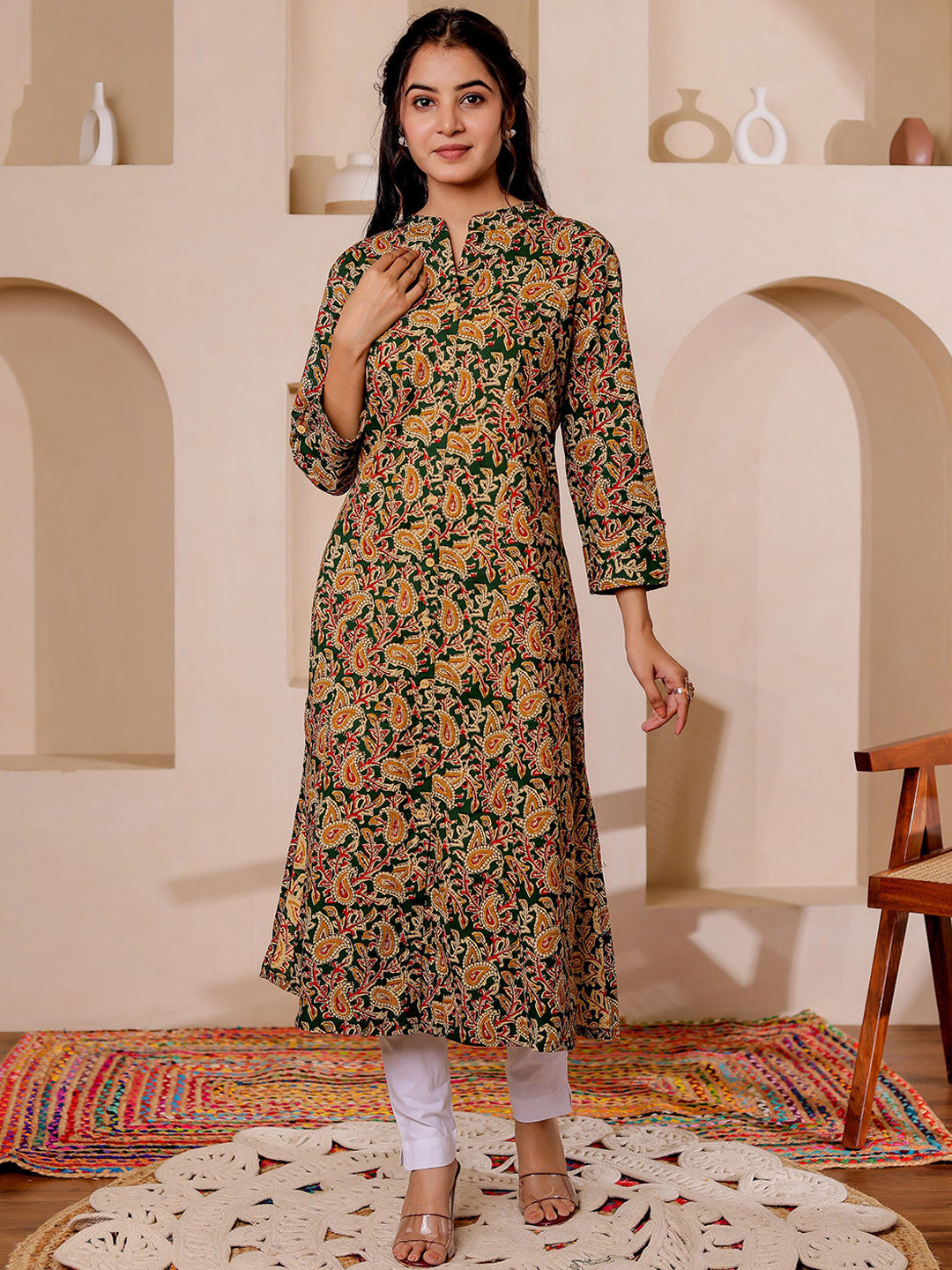 VASVI Women Cotton Kalamkari Printed Straight Kurta, Green