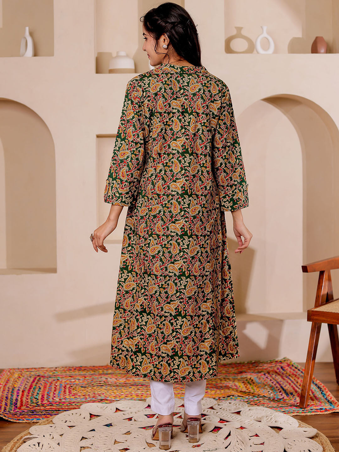 VASVI Women Cotton Kalamkari Printed Straight Kurta, Green