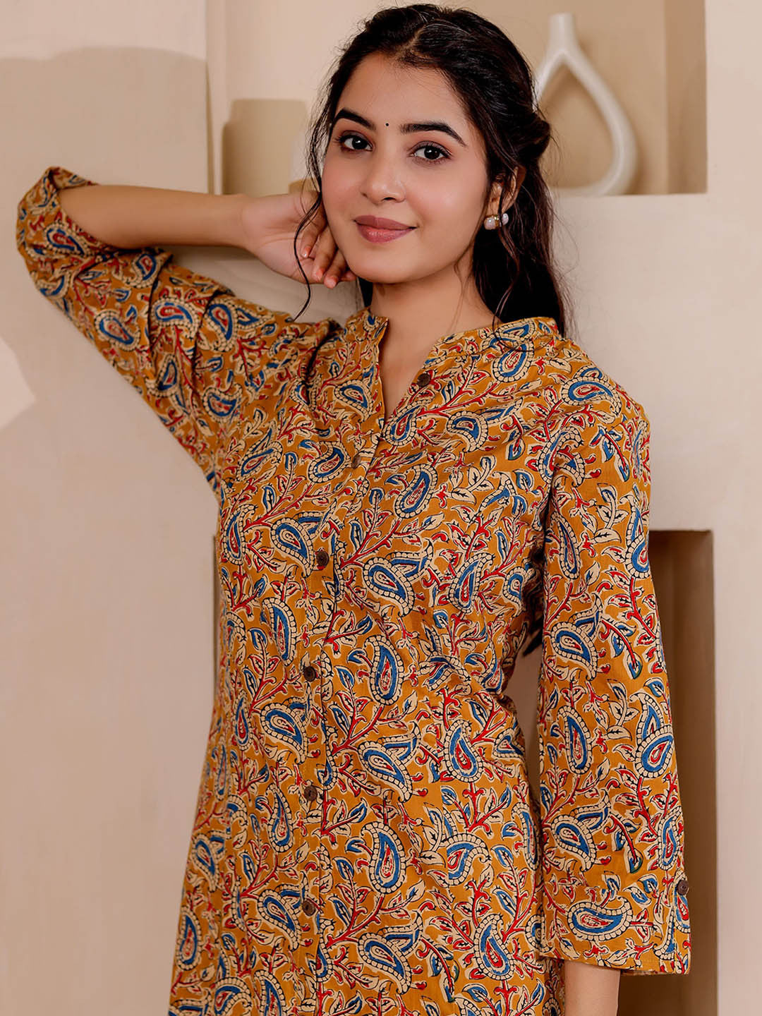 VASVI Women Cotton Kalamkari Printed Straight Kurta, Mustard
