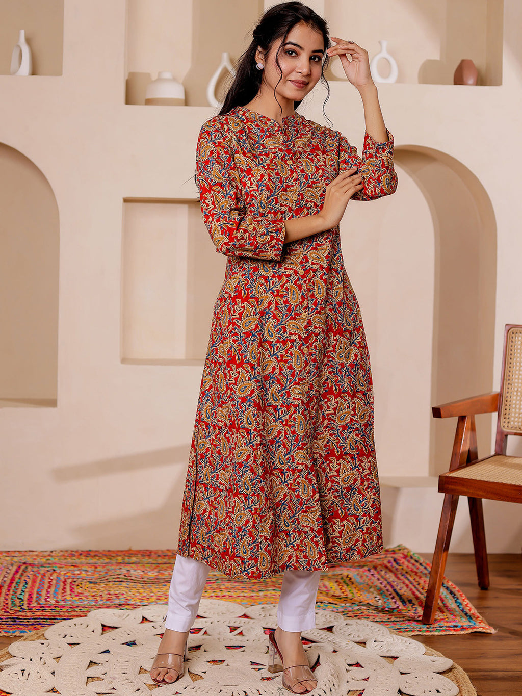 VASVI Women Cotton Kalamkari Printed Straight Kurta, Red