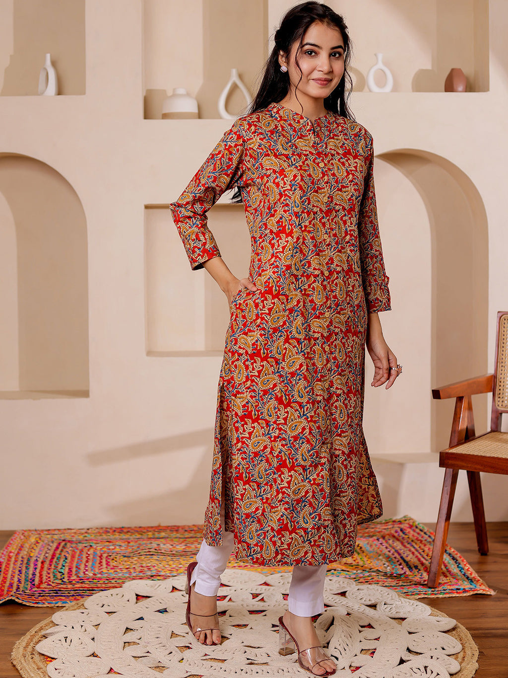 VASVI Women Cotton Kalamkari Printed Straight Kurta, Red